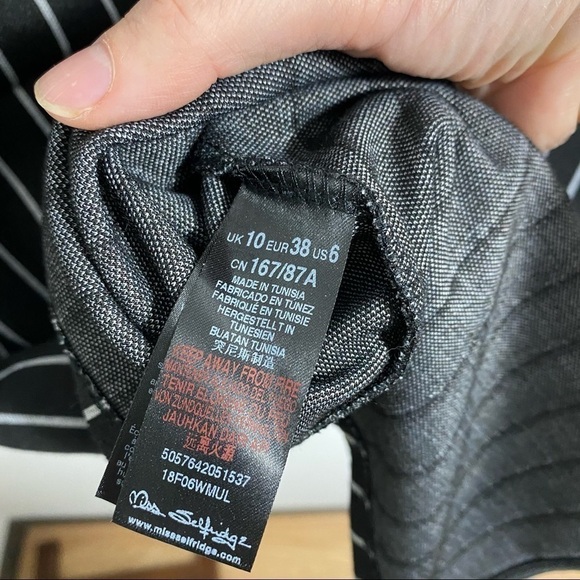 Miss Selfridge Pin Striped Dress NWT Sz 6 Black White Long Sleeve Midi - Picture 7 of 9